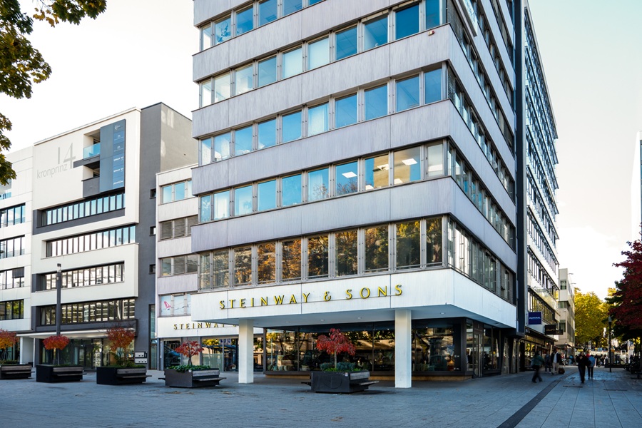 steinwaysonsflagshipstorestuttgart